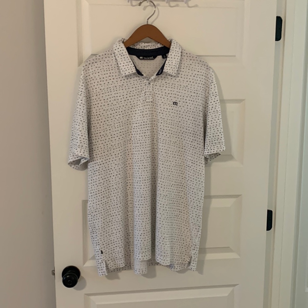 Travis Mathew golf shirt XL